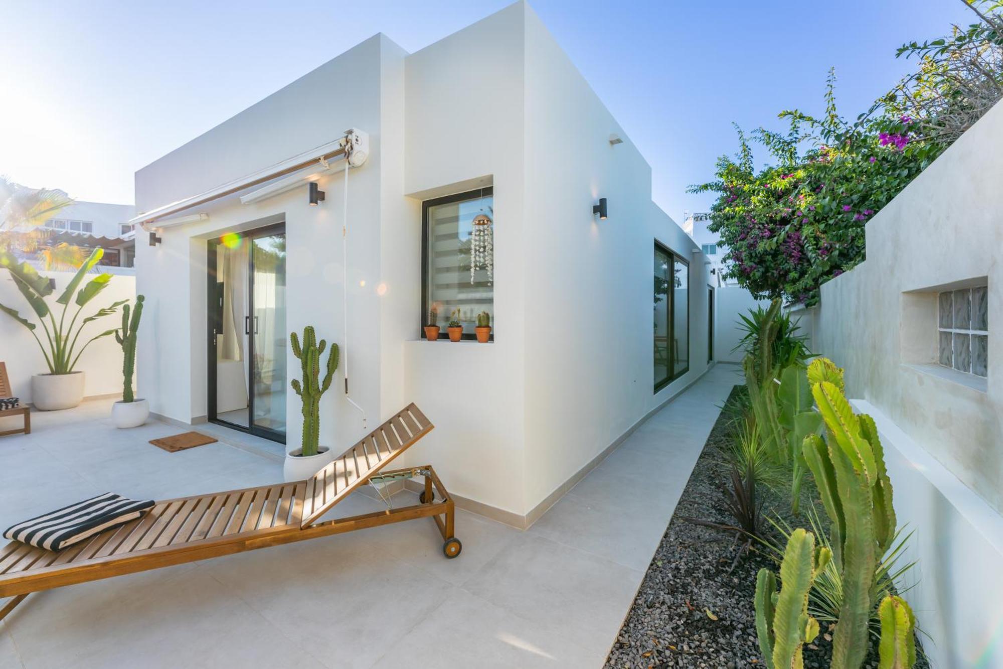 Apartment Urban Chill Private Pool Corralejo By Holidays Home Exterior photo